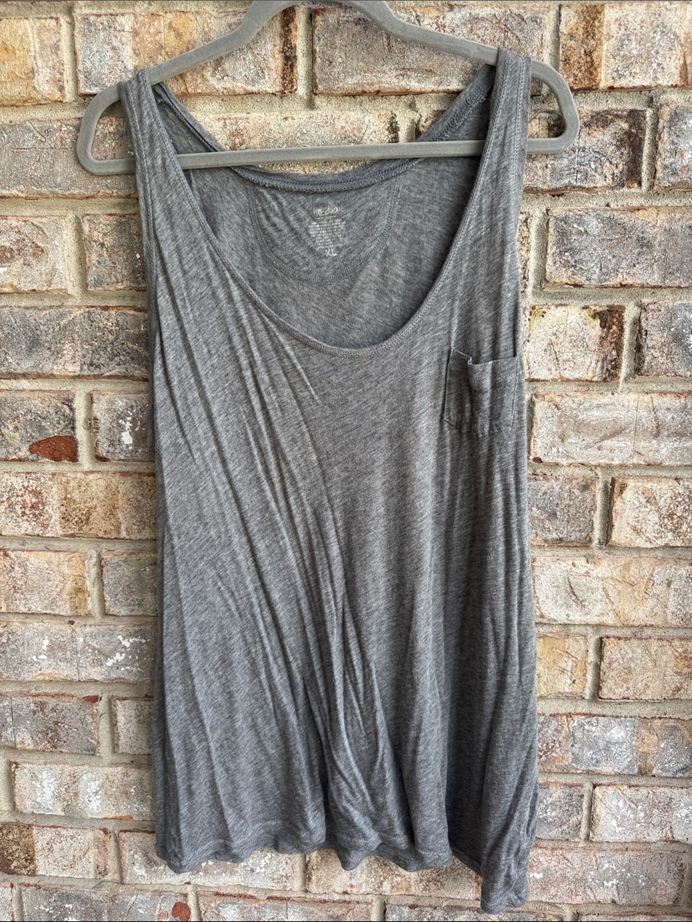 Mossimo Supply Co. Gray Scoop Neck Tank with Pocket